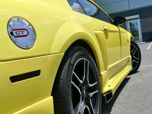 Used 2001 Ford Mustang GT RWD image 94