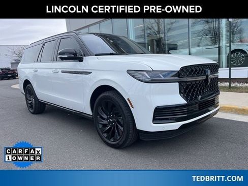 Used 2025 Lincoln Navigator L Black Label AWD/4WD image 1