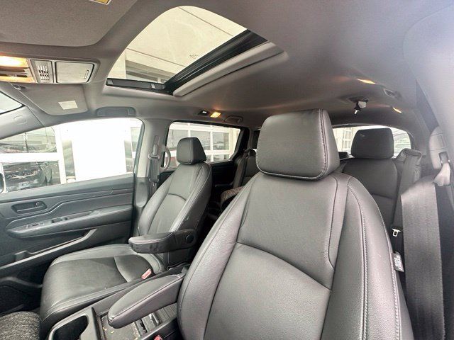 Used 2024 Honda Odyssey EX-L image 7