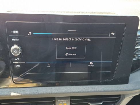 Used 2025 Volkswagen Jetta Sport FWD image 17