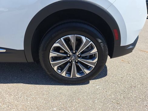 Used 2025 Buick Envision Preferred AWD/4WD image 37