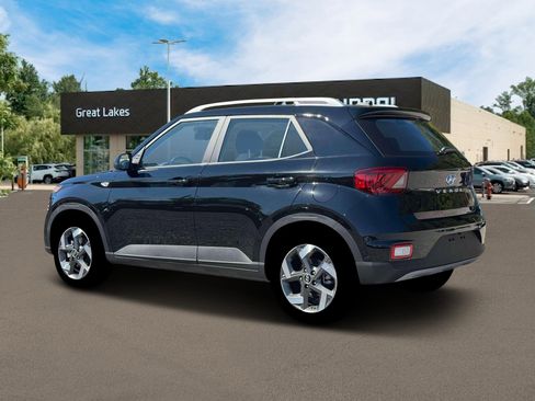 New 2026 Hyundai Venue SEL image 4