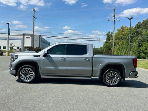 Used 2023 GMC Sierra 1500 Denali Ultimate AWD/4WD image 2