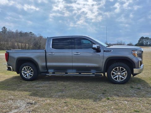 Used 2019 GMC Sierra 1500 SLT w/ SLT Premium Package image 11