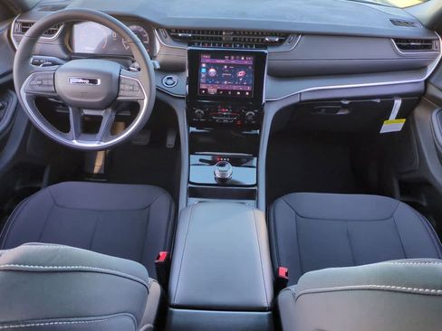 New 2025 Jeep Grand Cherokee L Laredo RWD image 16
