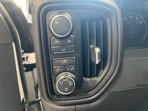 Used 2025 Chevrolet Silverado 2500 W/T w/ WT Convenience Package AWD/4WD image 17