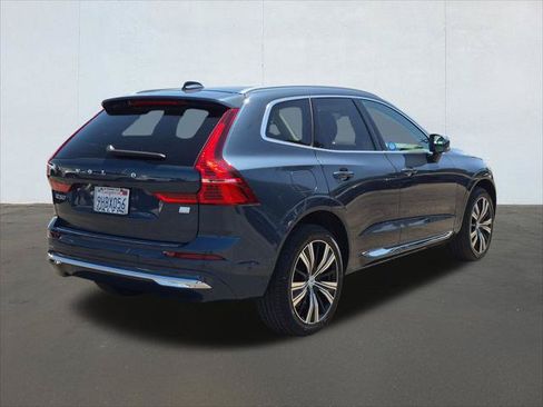 Used 2023 Volvo XC60 T8 Plus w/ Protection Package Premier AWD/4WD image 5