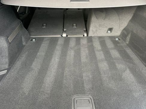 Used 2025 Audi Q5 Premium Plus w/ Premium Plus image 15