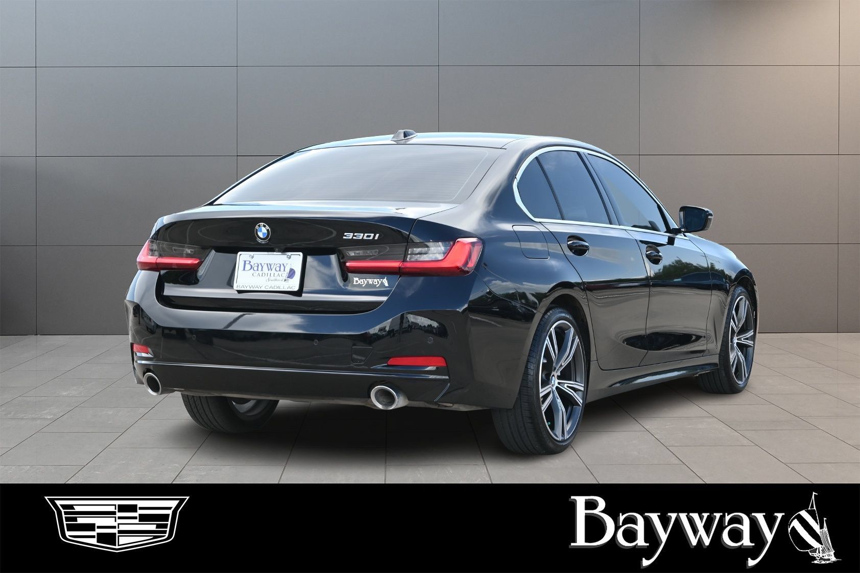 Used 2024 BMW 330i Sedan w/ Convenience Package RWD image 6