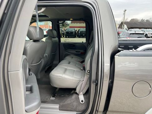 Used 2002 Ford F150 XLT image 17