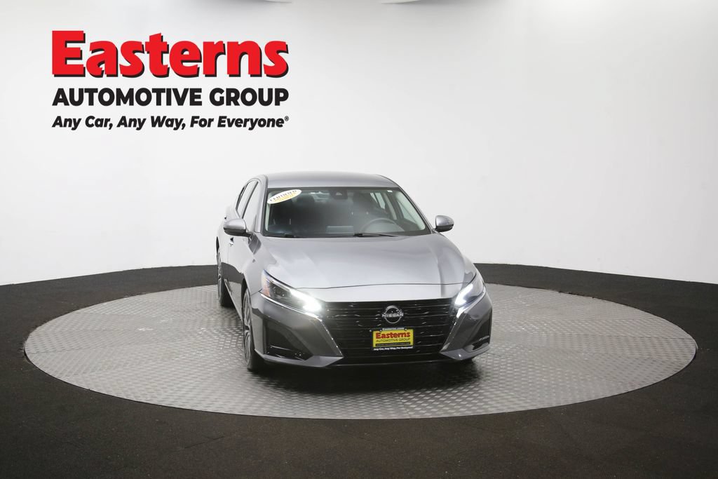Used 2023 Nissan Altima 2.5 SV AWD/4WD image 52