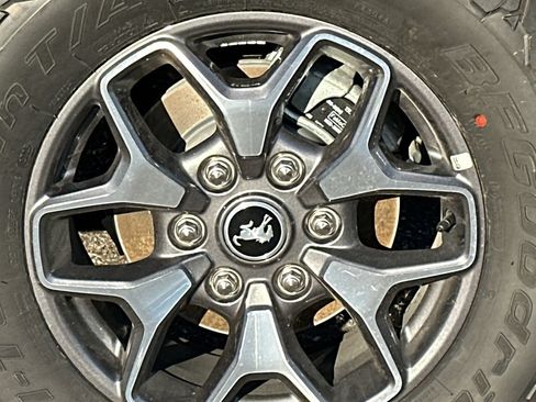 New 2025 Ford Bronco Badlands AWD/4WD image 5