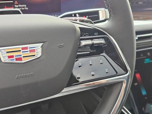 New 2026 Cadillac Escalade Luxury AWD/4WD image 36