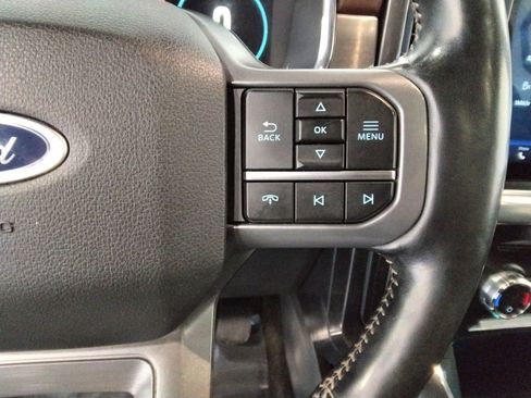 Used 2021 Ford F150 Lariat w/ Equipment Group 502A High image 13