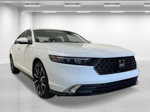 New 2026 Honda Accord Touring image 11