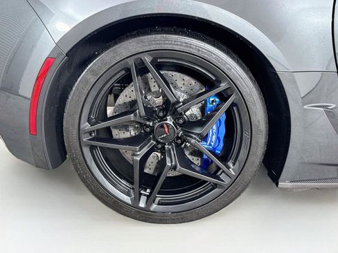 Used 2019 Chevrolet Corvette ZR1 RWD image 30
