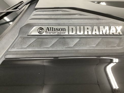 Used 2020 Chevrolet Silverado 3500 LTZ w/ LTZ Plus Package image 22