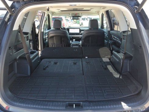 Used 2023 Kia Telluride AWD image 34