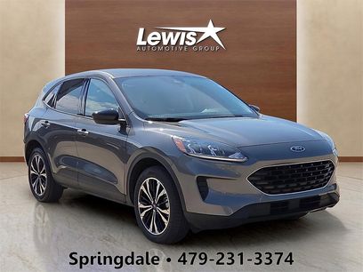 Used 2022 Ford Escape SE w/ SE Sport Appearance Package
