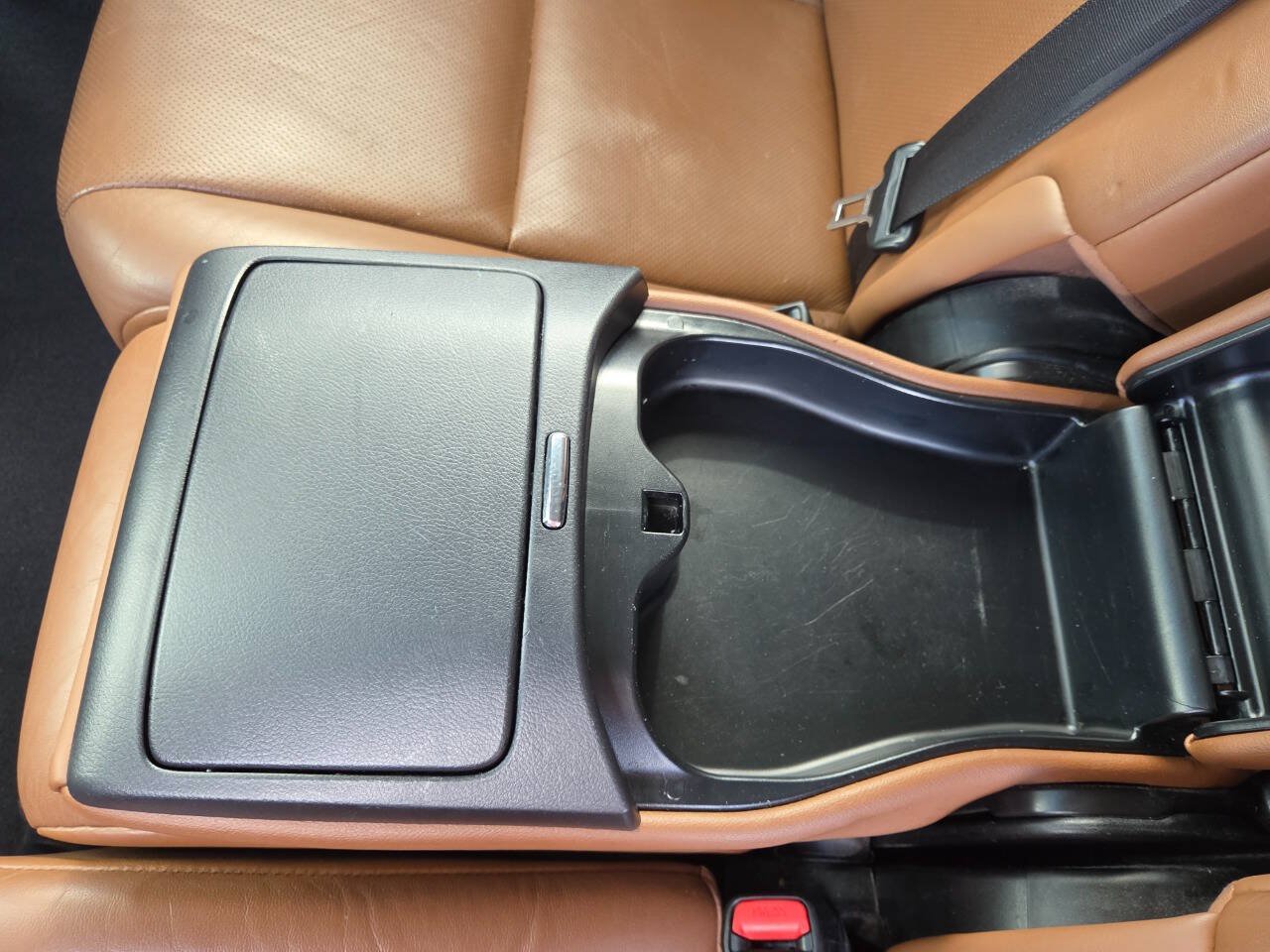 Used 2015 Lexus RX 450h AWD image 40