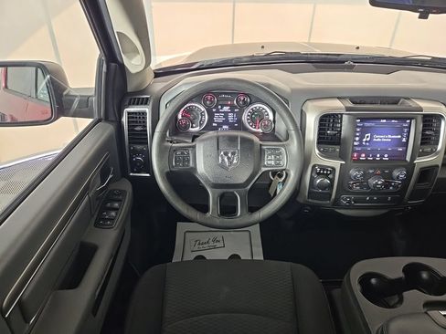 Used 2020 RAM 1500 Warlock w/ Electronics Group RWD image 11