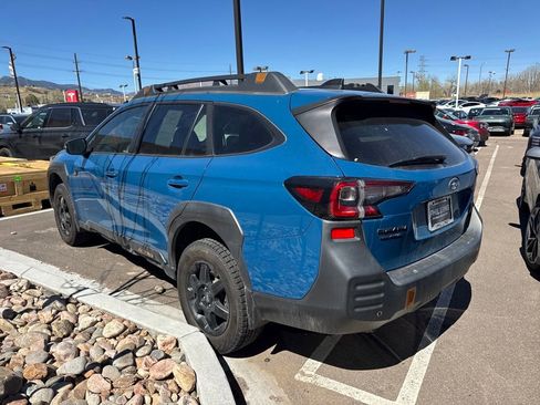 Used 2022 Subaru Outback Wilderness w/ Wilderness Package image 12