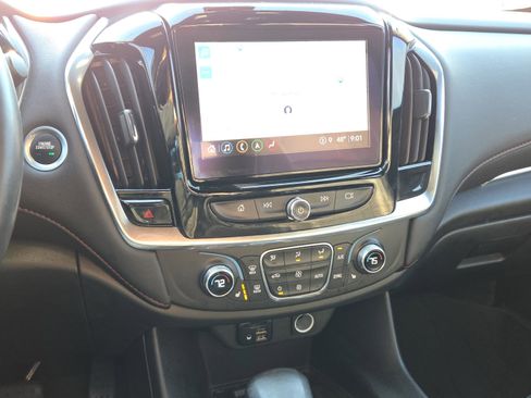 Used 2023 Chevrolet Traverse RS w/ LPO, Floor Liner Package image 21