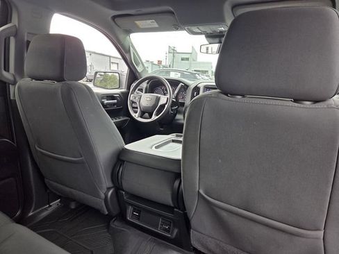 Used 2022 Chevrolet Silverado 1500 Custom RWD image 17