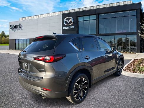 Used 2023 MAZDA CX-5 AWD 2.5 S w/ Premium Plus Pkg image 3