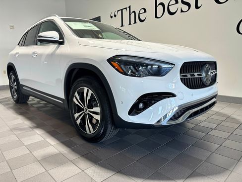 New 2026 Mercedes-Benz GLA 250 4MATIC image 1