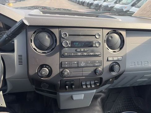 Used 2015 Ford F250 XL w/ Power Equipment Group image 14
