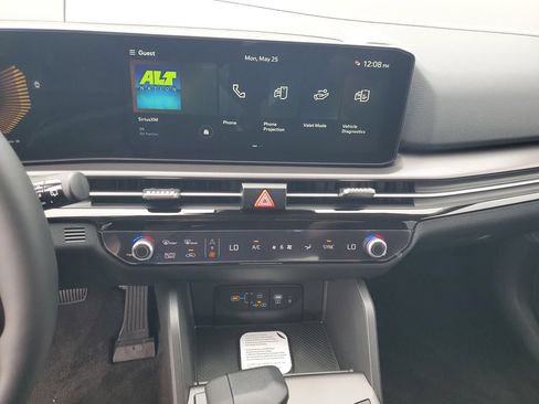 New 2026 Kia Sportage EX FWD image 14