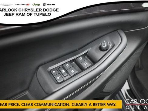 Used 2023 Jeep Grand Cherokee L Laredo RWD image 14