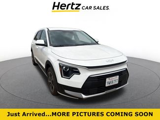 Used 2026 Kia Niro LX FWD video 1