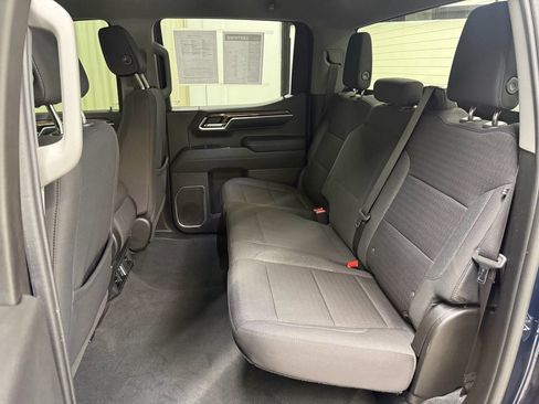Certified 2022 Chevrolet Silverado 1500 LT image 17