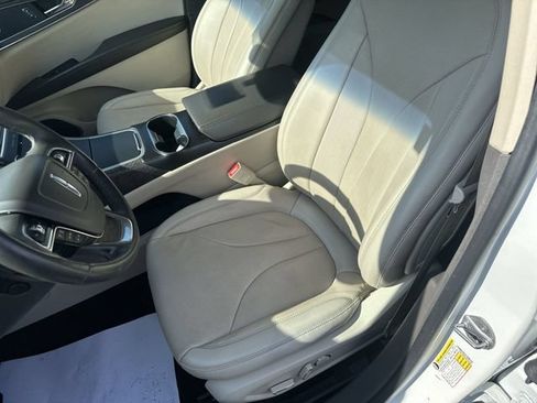 Used 2020 Lincoln Nautilus Reserve AWD/4WD image 15