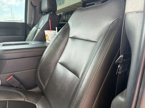 Used 2020 Chevrolet Silverado 1500 LTZ w/ LTZ Plus Package image 7