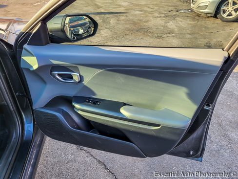 Used 2025 Kia K4 LXS image 26