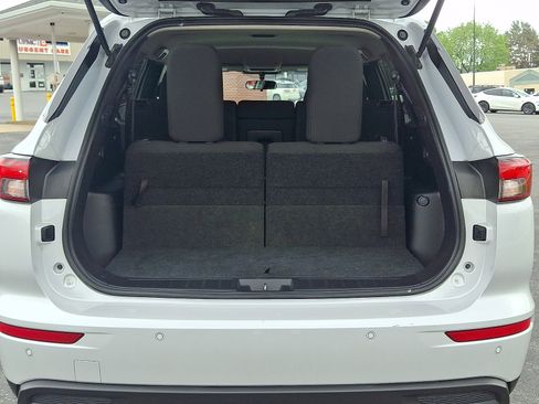 Used 2022 Mitsubishi Outlander ES FWD image 30