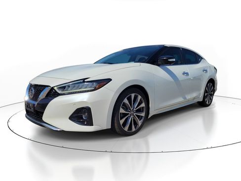 Used 2022 Nissan Maxima Platinum FWD image 2