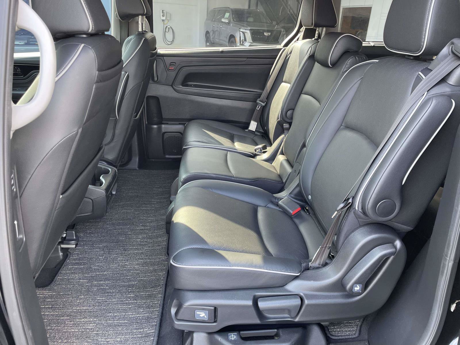 Used 2024 Honda Odyssey Elite image 13
