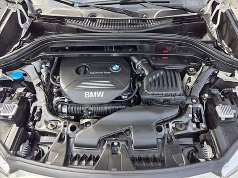 Used 2017 BMW X1 xDrive28i AWD/4WD image 30