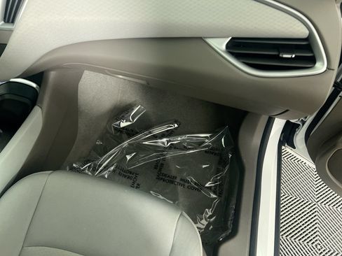Used 2022 Chevrolet Malibu LT FWD image 27