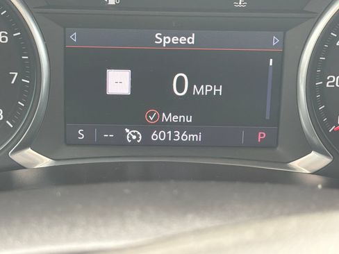 Certified 2019 Chevrolet Equinox LT w/ Sun & Navigation Package AWD/4WD image 13