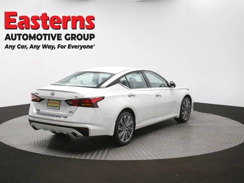 Used 2023 Nissan Altima 2.5 SL AWD/4WD image 41