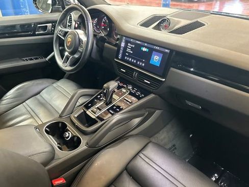 Used 2019 Porsche Cayenne AWD/4WD image 19