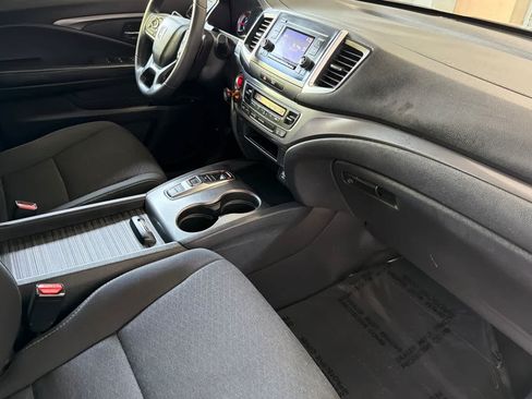 Used 2019 Honda Passport Sport image 17
