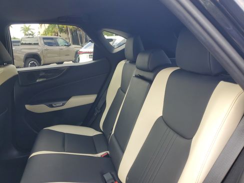 Used 2022 Lexus NX 350 AWD image 17