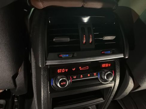 Used 2018 BMW X5 xDrive50i image 7