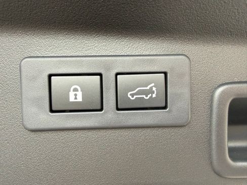 New 2026 Subaru Outback Premium image 29